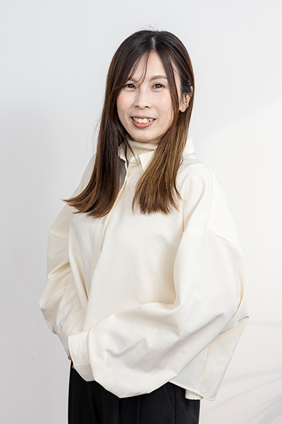 中村 里沙